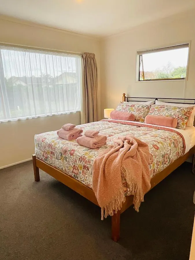 Villa Aintree On The Park Mount Maunganui Casa vacanze