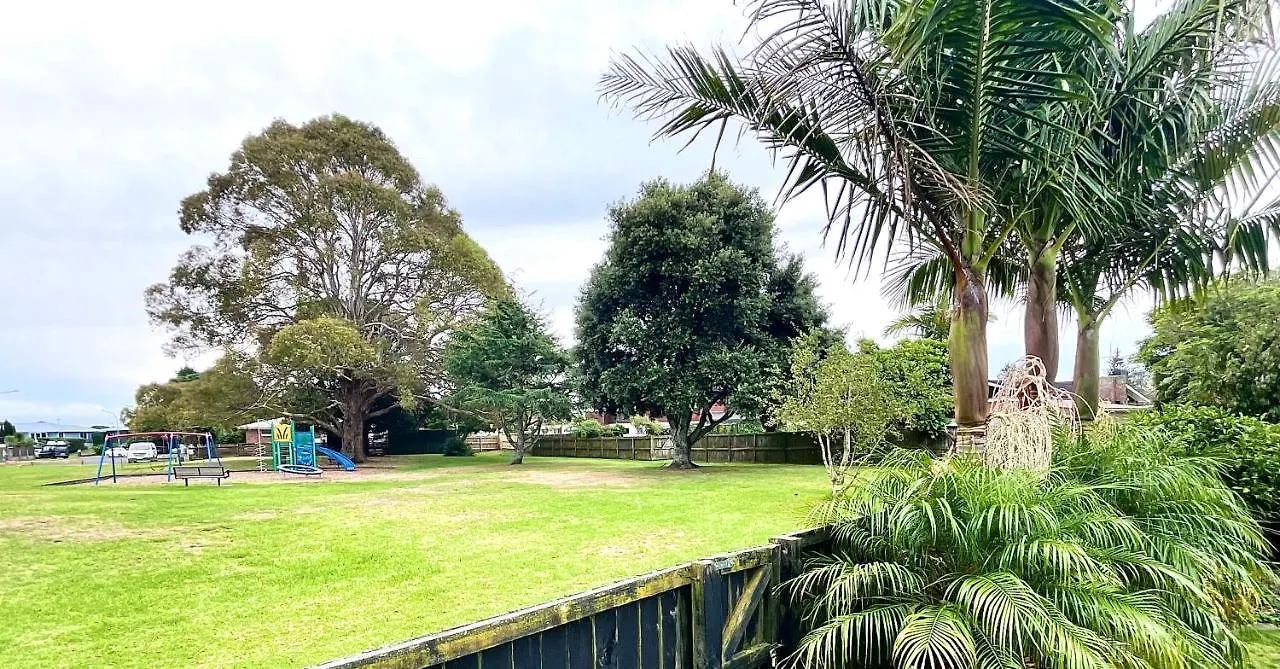 Villa Aintree On The Park Mount Maunganui